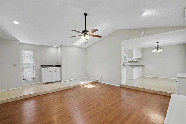 2135 Teresa Drive, Norman, OK 73071