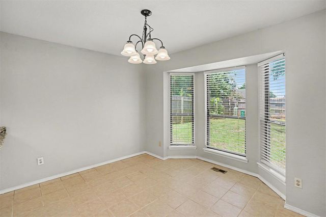 2135 Teresa Drive, Norman, OK 73071