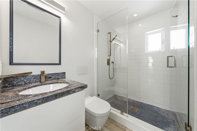 419 E Balboa, Newport Beach, CA 92661