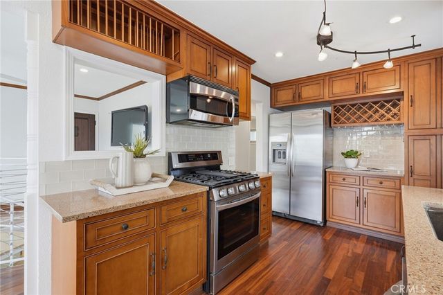 419 E Balboa, Newport Beach, CA 92661