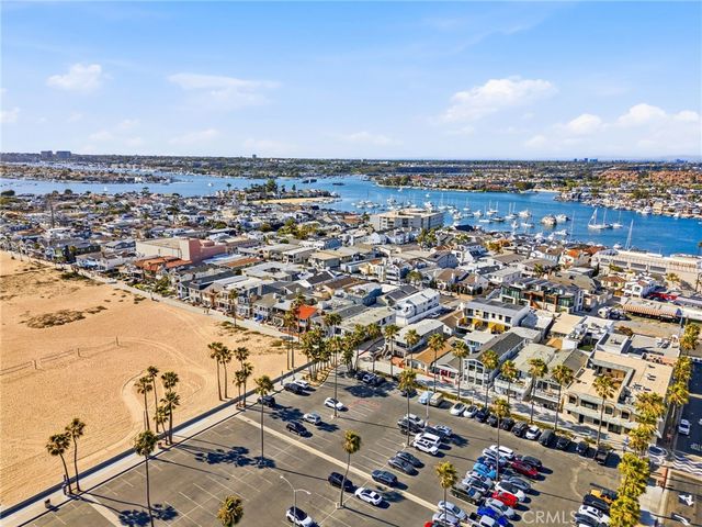 419 E Balboa, Newport Beach, CA 92661