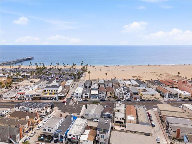 419 E Balboa, Newport Beach, CA 92661