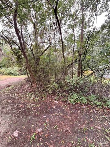 0000 Limit St, Milton, FL 32583