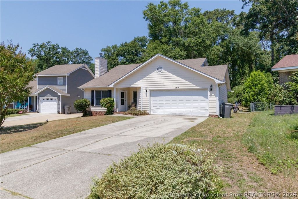 2828 Rosemeade Drive, Fayetteville, NC 28306 — photo 2