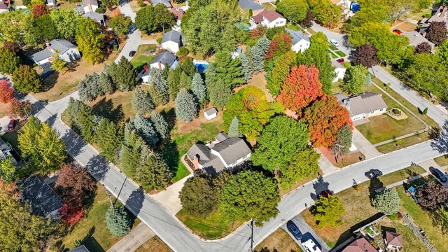 1054 Bourgogne Avenue, Bowling Green, OH 43402