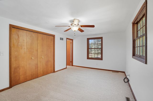 1054 Bourgogne Avenue, Bowling Green, OH 43402