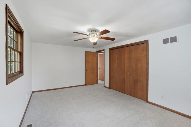 1054 Bourgogne Avenue, Bowling Green, OH 43402