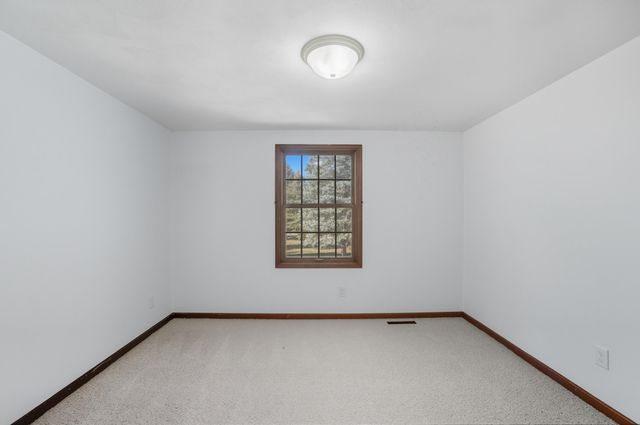 1054 Bourgogne Avenue, Bowling Green, OH 43402