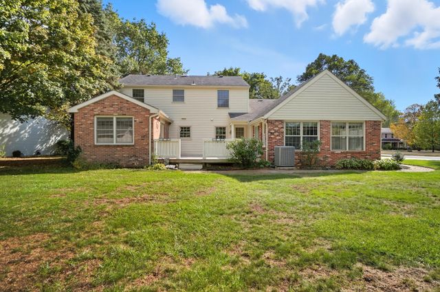 1054 Bourgogne Avenue, Bowling Green, OH 43402