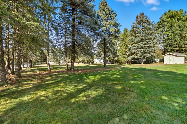 1054 Bourgogne Avenue, Bowling Green, OH 43402