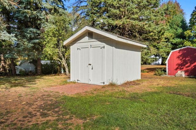 1054 Bourgogne Avenue, Bowling Green, OH 43402
