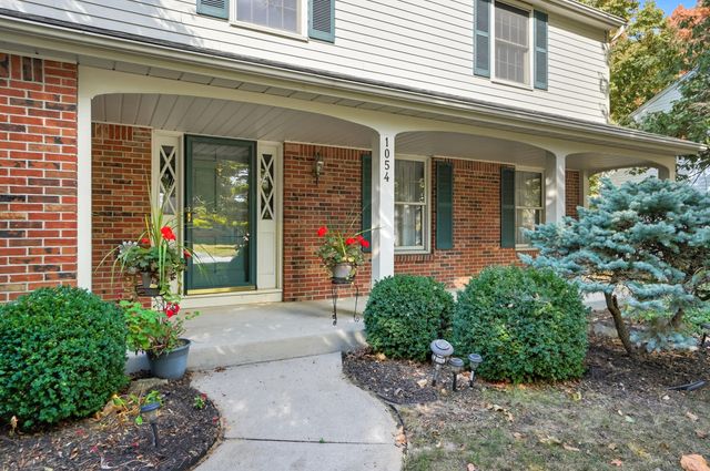 1054 Bourgogne Avenue, Bowling Green, OH 43402