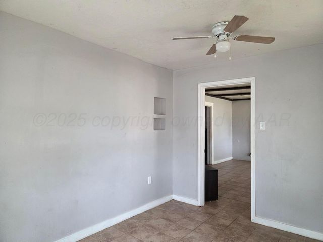 231 Main Street, Quitaque, TX 79255