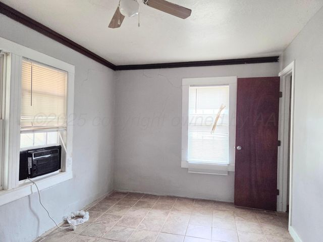 231 Main Street, Quitaque, TX 79255