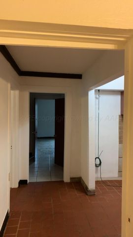 231 Main Street, Quitaque, TX 79255