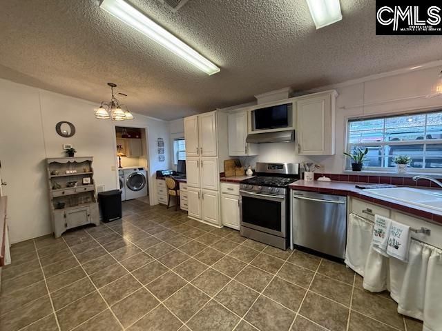 1892 Blacksgate East Road, Prosperity, SC 29127