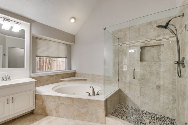 2124 Green Hill Drive, Mckinney, TX 75072