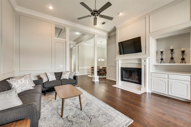 2124 Green Hill Drive, Mckinney, TX 75072