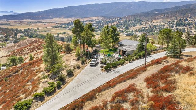 9144 Northside, Leona Valley, CA 93551