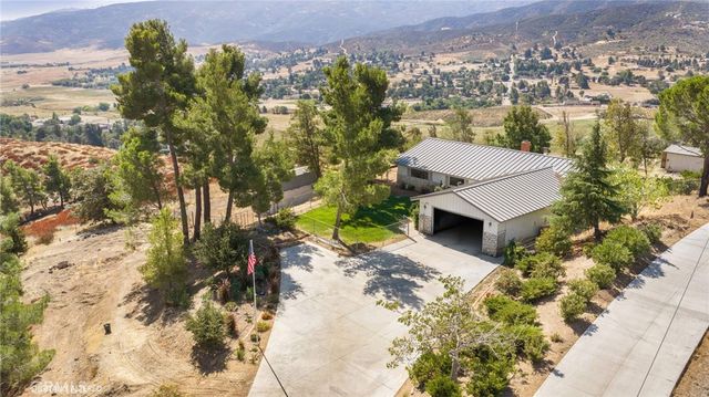 9144 Northside, Leona Valley, CA 93551