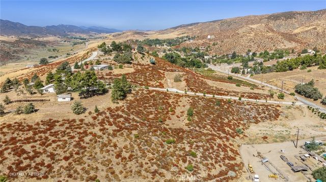 9144 Northside, Leona Valley, CA 93551