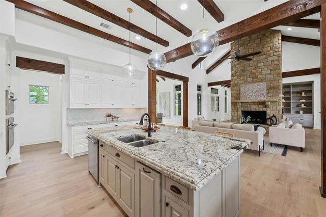8024 Carlton Ridge CV, Austin, TX 78738