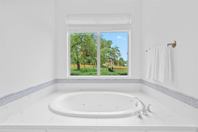 8024 Carlton Ridge CV, Austin, TX 78738
