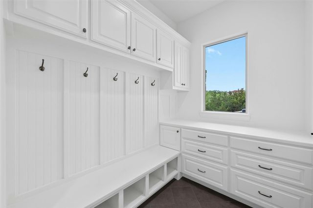8024 Carlton Ridge CV, Austin, TX 78738