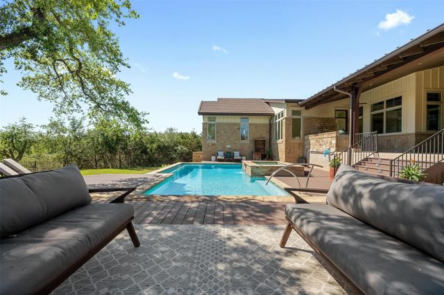 8024 Carlton Ridge CV, Austin, TX 78738