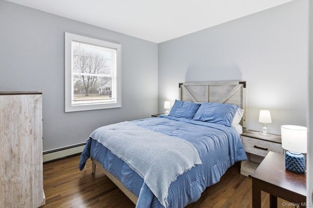 425 Macdonald Avenue, Bellport, NY 11713