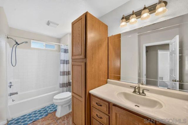 428 Granite, Lake Elsinore, CA 92530