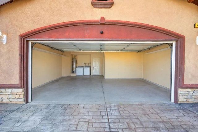 428 Granite, Lake Elsinore, CA 92530