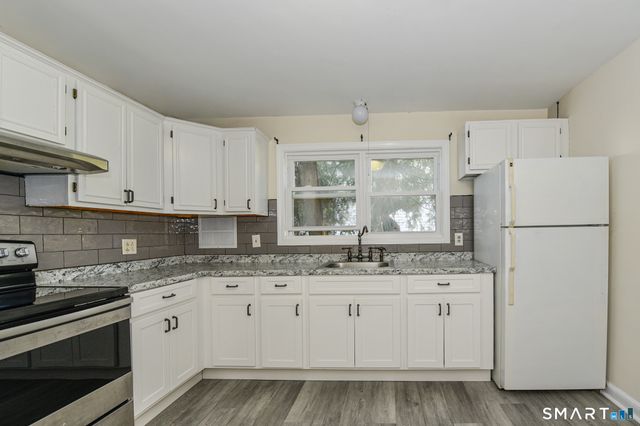 146 Warsaw Street, Fairfield, CT 06825