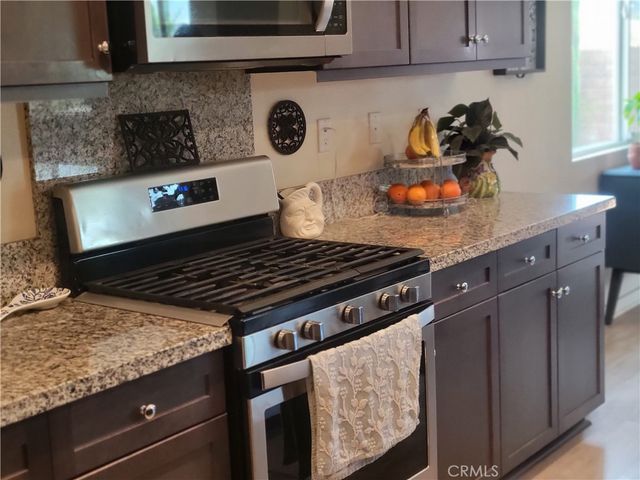 7039 N Antique Street N, San Bernardino, CA 92407