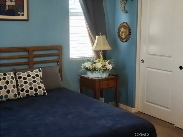 7039 N Antique Street N, San Bernardino, CA 92407