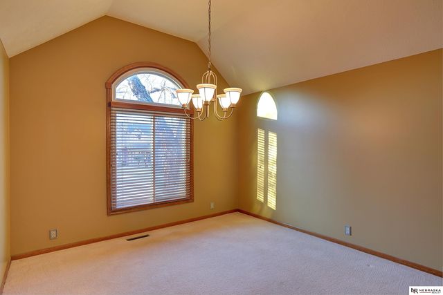 16034 Chicago Street, Omaha, NE 68118