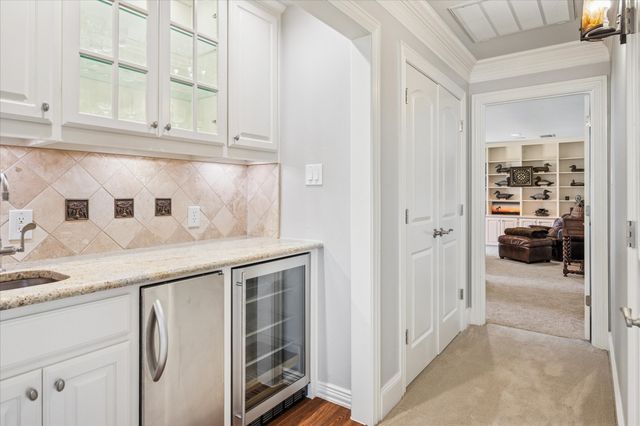 6511 Aberdeen Avenue, Dallas, TX 75230