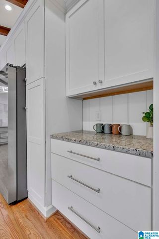 2836 VESTAVIA FOREST PLACE, Vestavia Hills, AL 35216