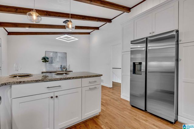 2836 VESTAVIA FOREST PLACE, Vestavia Hills, AL 35216