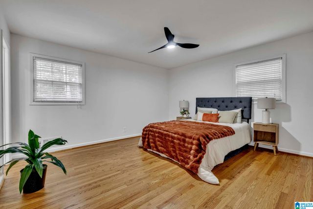 2836 VESTAVIA FOREST PLACE, Vestavia Hills, AL 35216