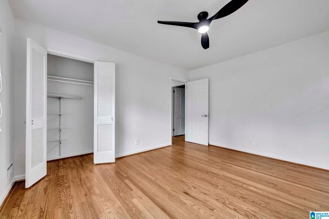2836 VESTAVIA FOREST PLACE, Vestavia Hills, AL 35216