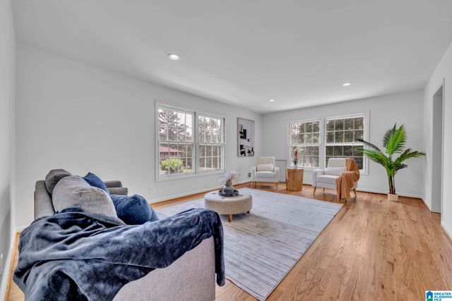 2836 VESTAVIA FOREST PLACE, Vestavia Hills, AL 35216
