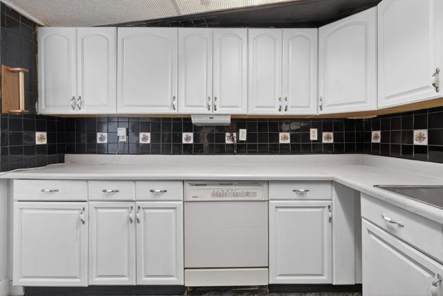 225 S Sequoia Drive, West Palm Beach, FL 33409