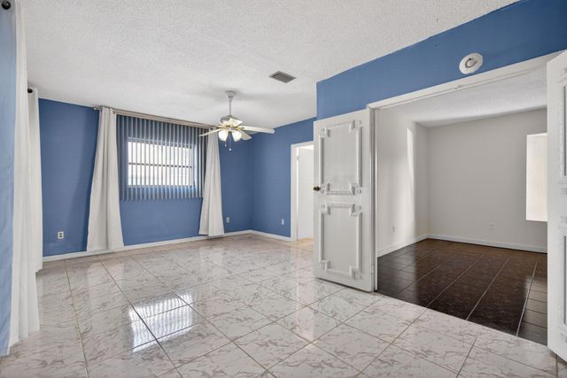 225 S Sequoia Drive, West Palm Beach, FL 33409