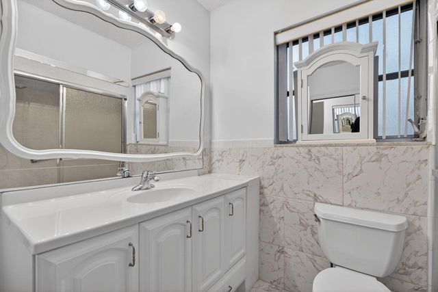 225 S Sequoia Drive, West Palm Beach, FL 33409