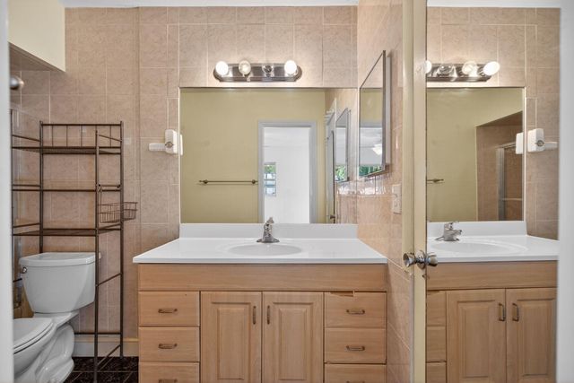 225 S Sequoia Drive, West Palm Beach, FL 33409