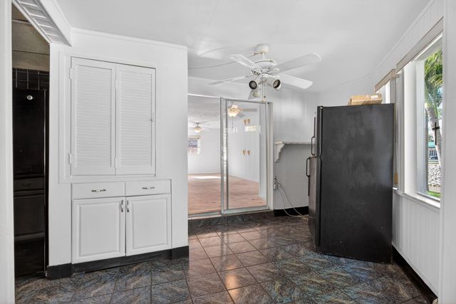 225 S Sequoia Drive, West Palm Beach, FL 33409