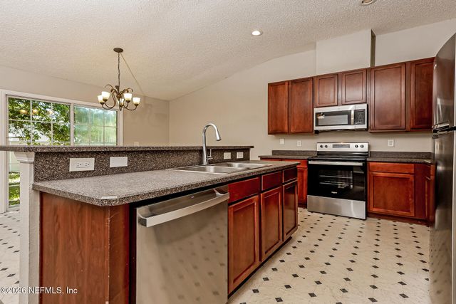9750 HAZEL LAKE Drive, Jacksonville, FL 32222