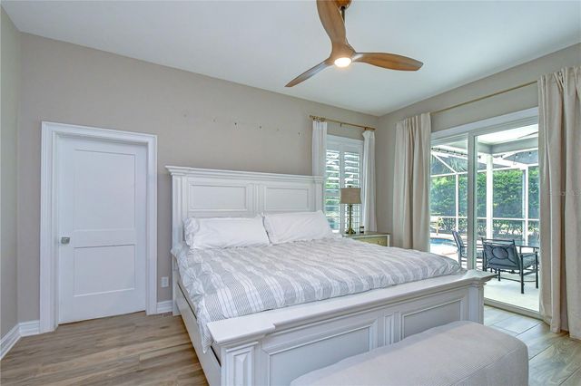 3530 FOX SQUIRREL LANE, Valrico, FL 33596