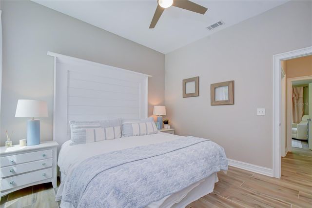 3530 FOX SQUIRREL LANE, Valrico, FL 33596